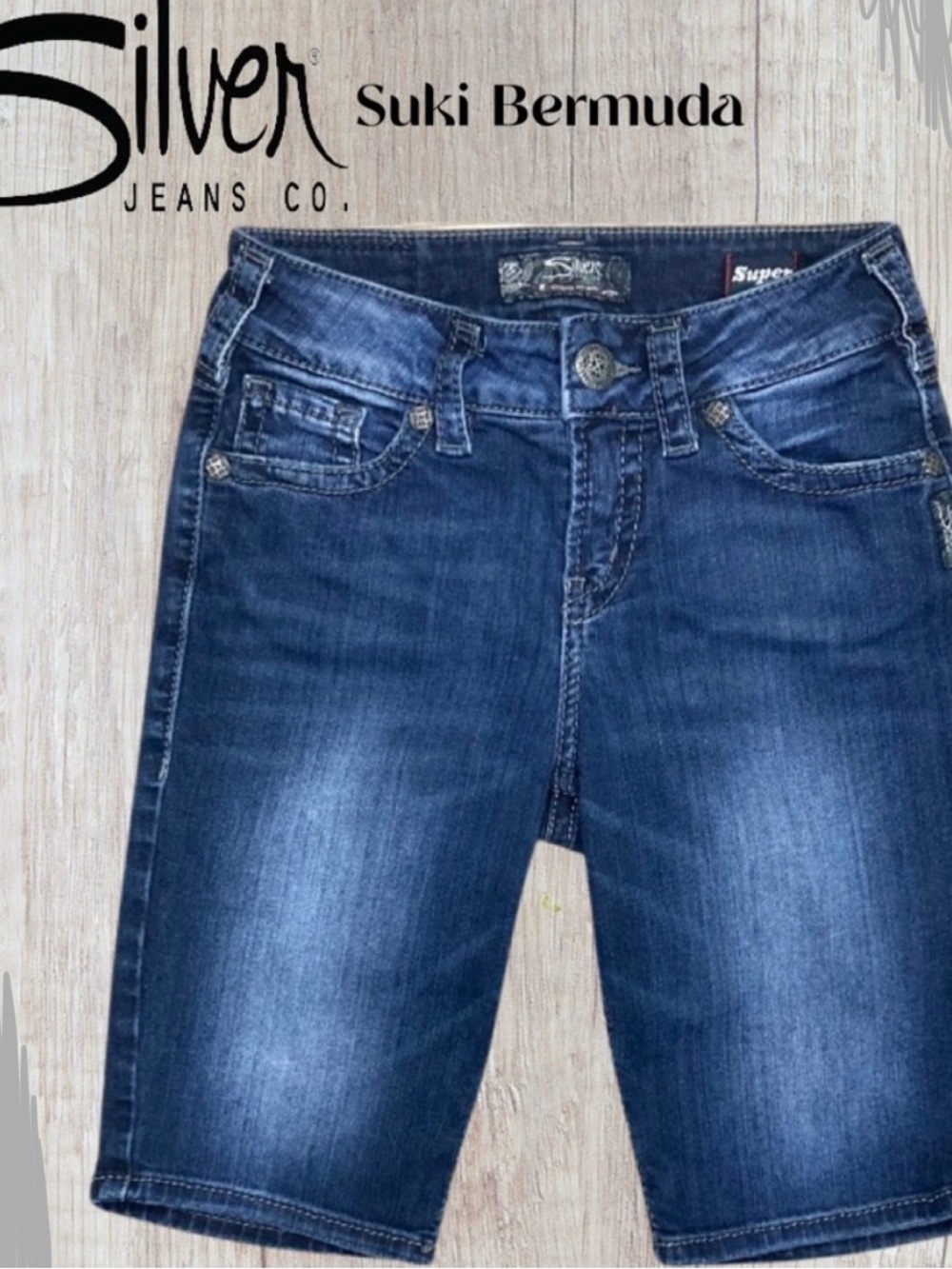 Silver Jeans Dark Blue Suki Bermuda Shorts Size 28